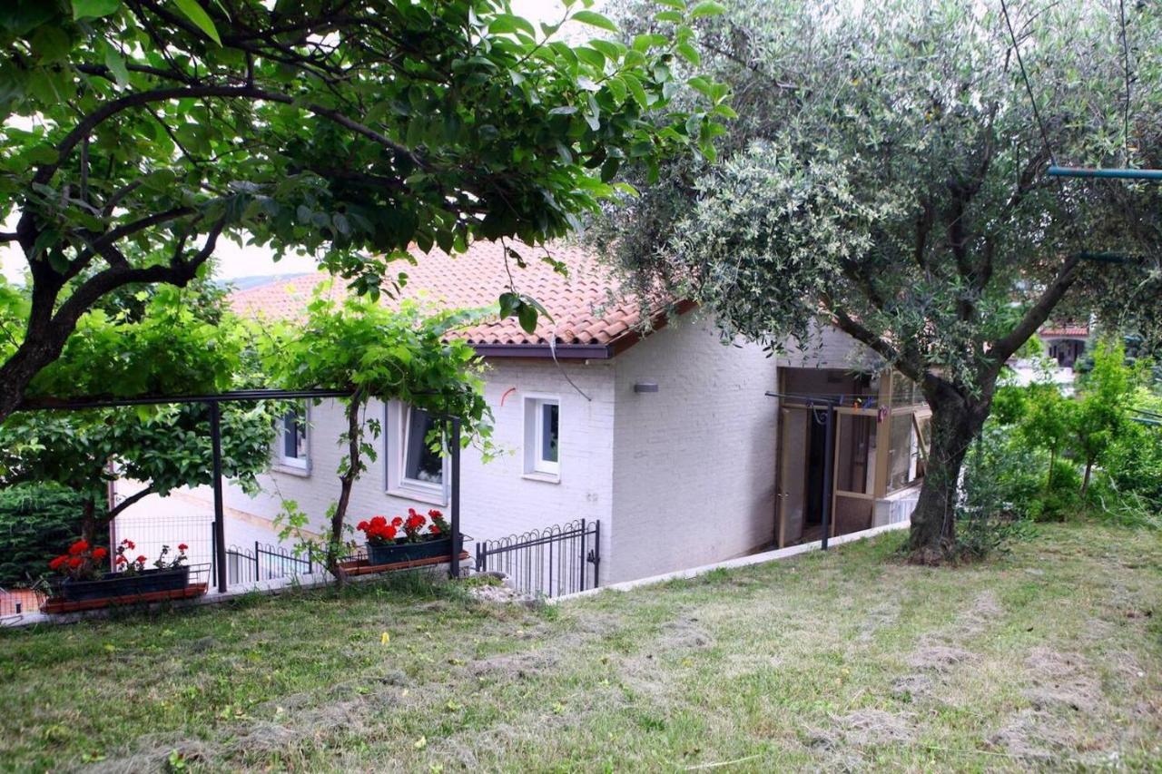 Villa Uma Изола Экстерьер фото